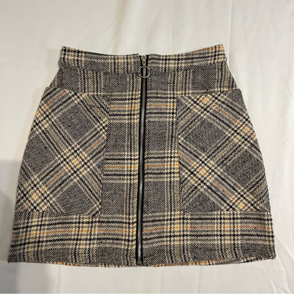 Trendy Houndstooth Check Mini Skirt with Ring Pull Zipper- Small